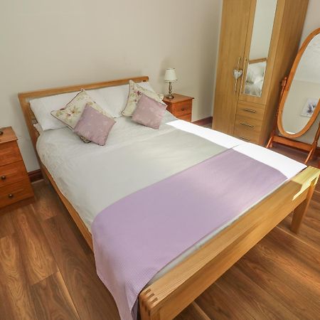Broadford Farm Bungalow Kidwelly Dış mekan fotoğraf