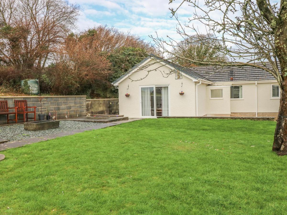 Broadford Farm Bungalow Kidwelly Dış mekan fotoğraf
